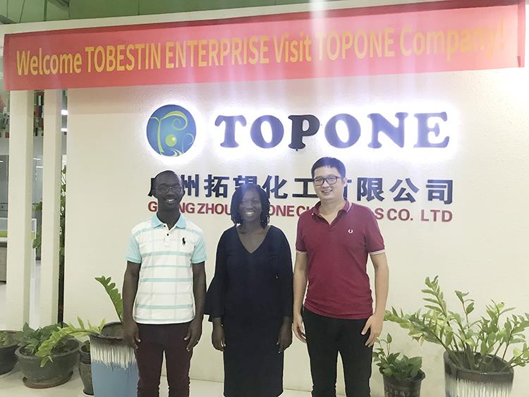 Willkommener Kunde Tobestin Enterprise von Ghana, um die Firma Topone zu besuchen